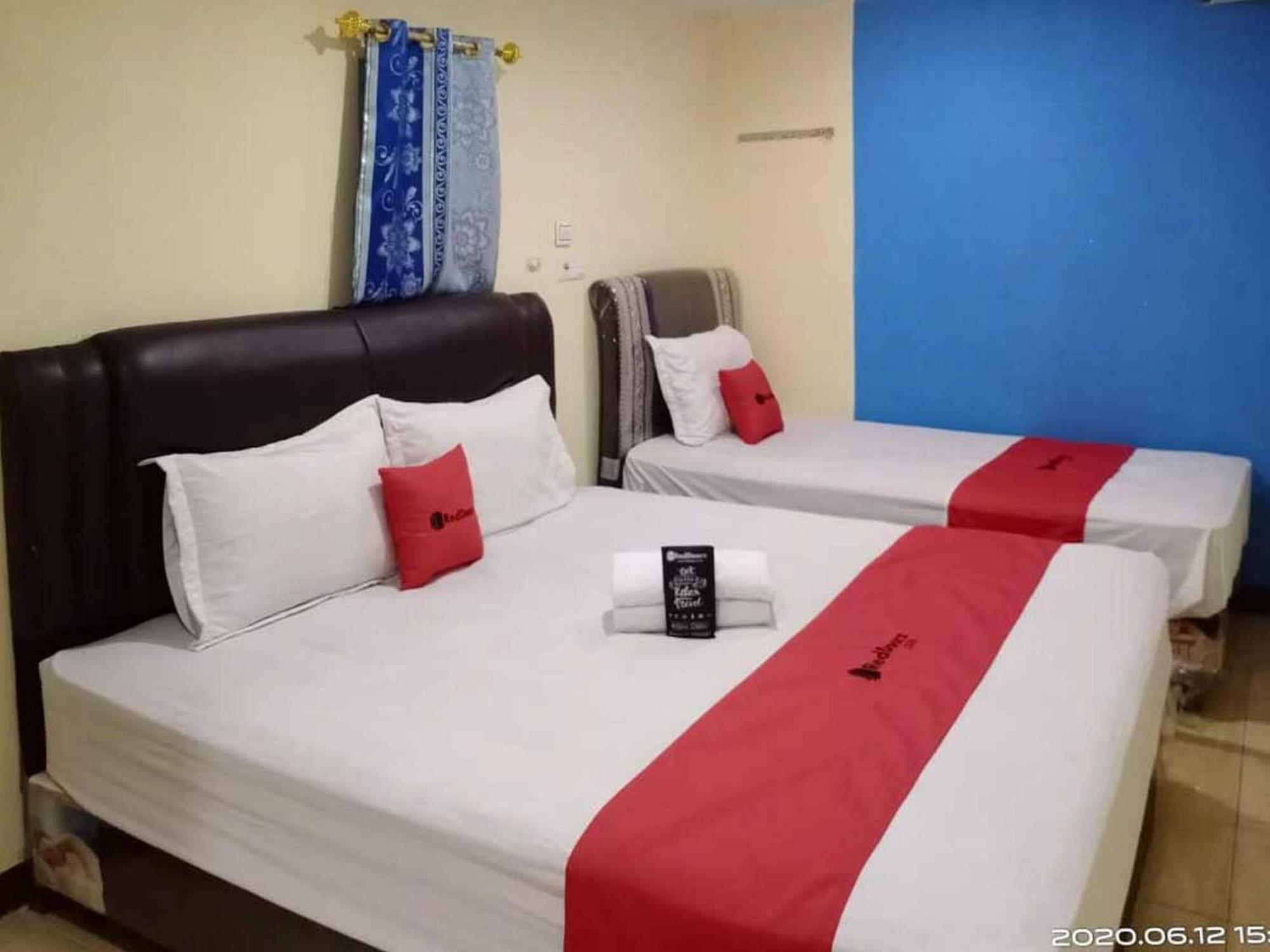 Reddoorz At Jalan Japaris Medan Hotel Eksteriør billede